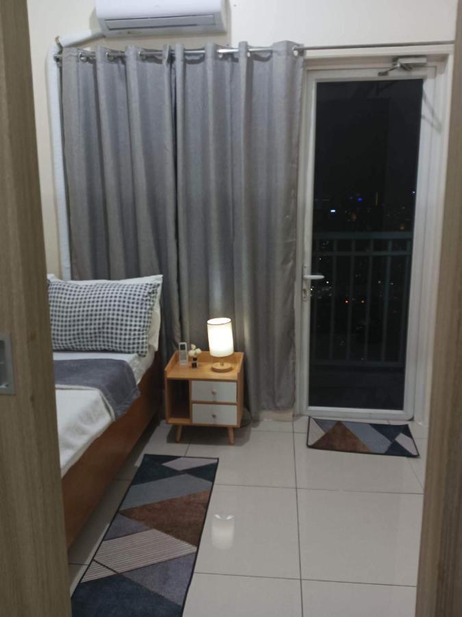 Breeze Residences - 1Br Unit With Balcony -Top Floor Manila Exterior foto